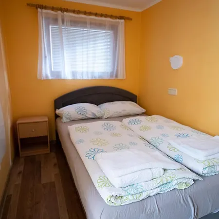 Hiska Amoris K117 Terme Banovci, 2 Kopalni Karti Gratis Apartma Verzej